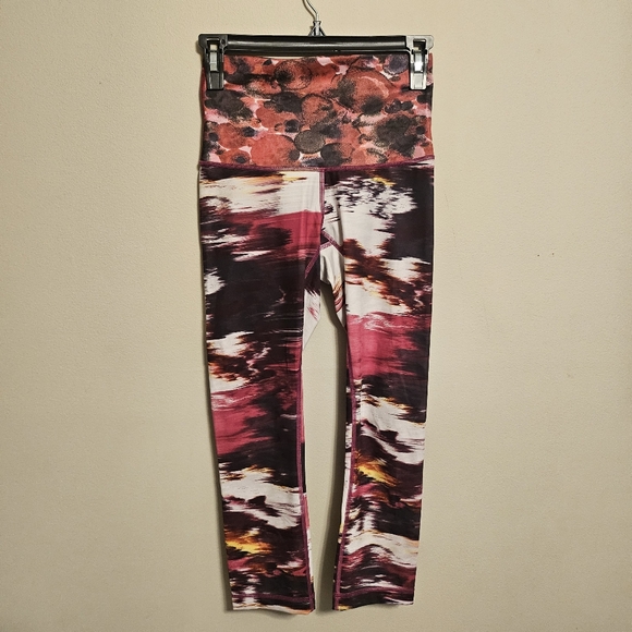 Lululemon Wunder Under Crop High Rise Pigment Wind Berry Legging 4 - Picture 1 of 6